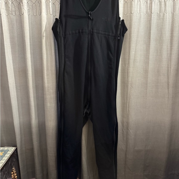 Northface Black Zip-Up Base layer Jumpsuit - Picture 2 of 10